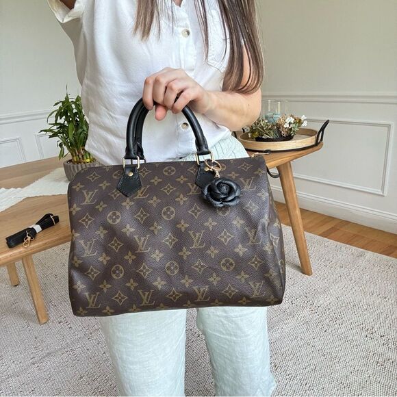 ✅AUTHENTIC✅Bundle LOUIS VUITTON SPEEDY 30+STRAP, keychain - Picture 2 of 13